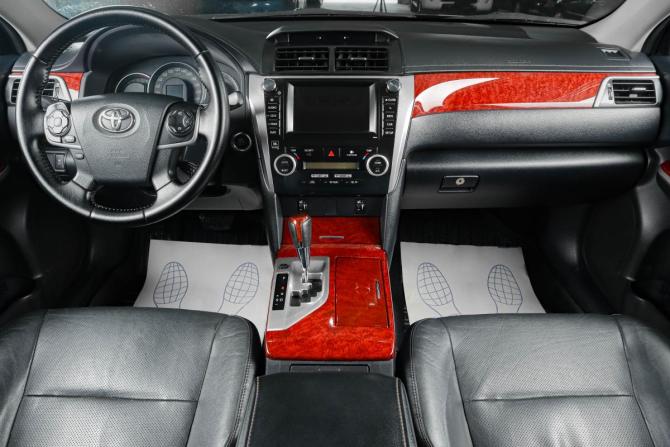 Toyota Camry VII (XV50) с пробегом 2012 года, цена 1 759 000 рублей, 160000 км, седан, Автокод Объявления