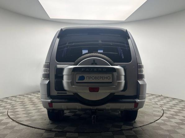 Mitsubishi Pajero IV Рестайлинг 1 с пробегом 2011 года, цена 1 619 000 рублей, 291000 км, внедорожник, Автокод Объявления