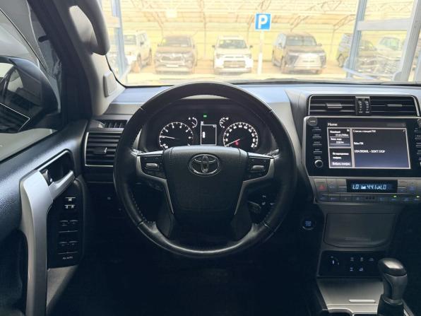 Toyota Land Cruiser Prado 150 Series Рестайлинг 3 с пробегом 2021 года, цена 6 150 000 рублей, 106193 км, внедорожник, Автокод Объявления