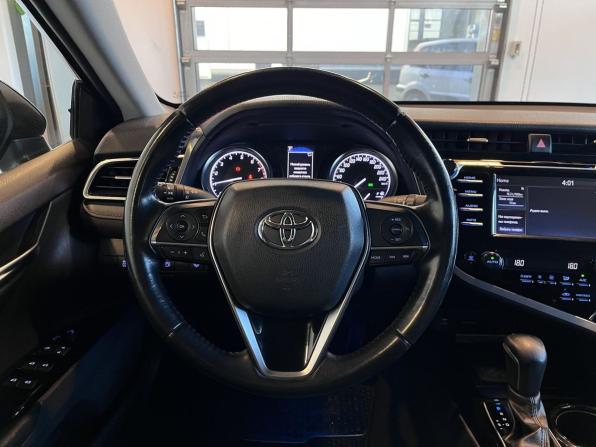 Toyota Camry VIII (XV70) с пробегом 2018 года, цена 2 640 000 рублей, 69938 км, седан, Автокод Объявления