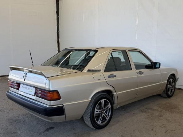 Mercedes-Benz 190 (W201) с пробегом 1989 года, цена 600 000 рублей, 273360 км, седан, Автокод Объявления