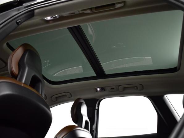 Volvo XC60 II с пробегом 2018 года, цена 3 299 900 рублей, 194759 км, внедорожник, Автокод Объявления
