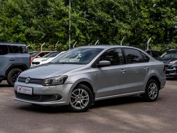 Volkswagen Polo V с пробегом 2013 года, цена 655 000 рублей, 176606 км, седан, Автокод Объявления