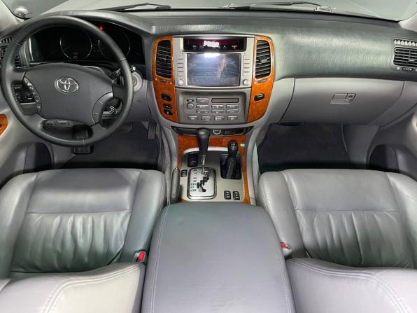 Toyota Land Cruiser 100 Series Рестайлинг 2 с пробегом 2006 года, цена 2 655 000 рублей, 399786 км, внедорожник, Автокод Объявления