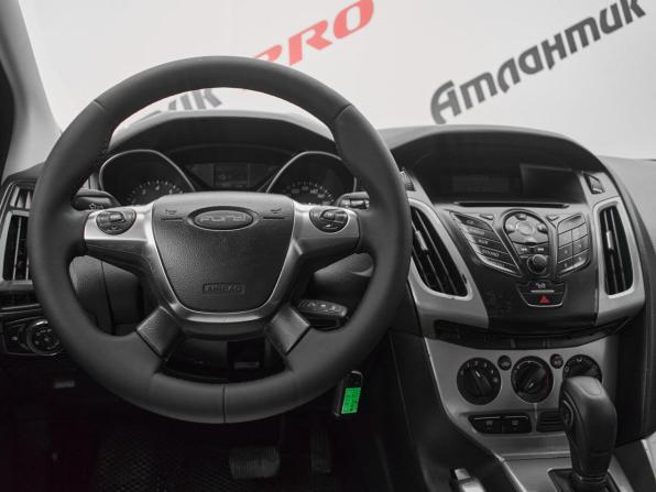 Ford Focus III с пробегом 2012 года, цена 640 000 рублей, 257189 км, хэтчбек, Автокод Объявления