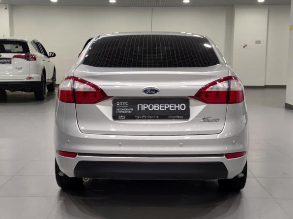 Ford Fiesta Mk6 Рестайлинг с пробегом 2015 года, цена 838 000 рублей, 80908 км, седан, Автокод Объявления