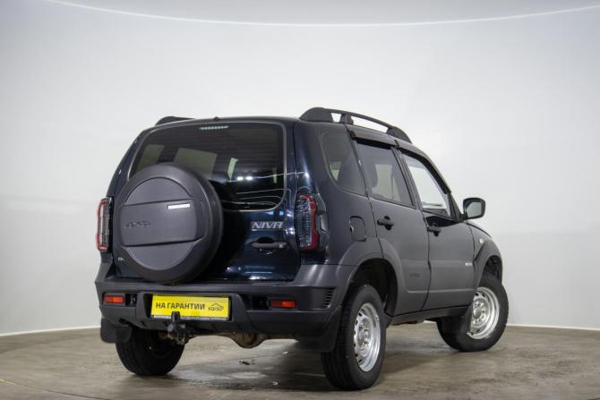 Chevrolet Niva I Рестайлинг с пробегом 2018 года, цена 729 000 рублей, 98600 км, внедорожник, Автокод Объявления