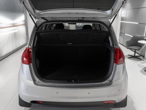Kia Venga I Рестайлинг с пробегом 2015 года, цена 1 075 000 рублей, 171664 км, минивэн, Автокод Объявления