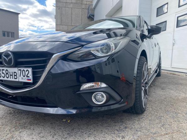 Mazda Axela III с пробегом 2015 года, цена 1 350 000 рублей, 59582 км, хэтчбек, Автокод Объявления