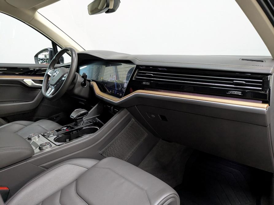 Volkswagen Touareg III Москва  - изображение 14