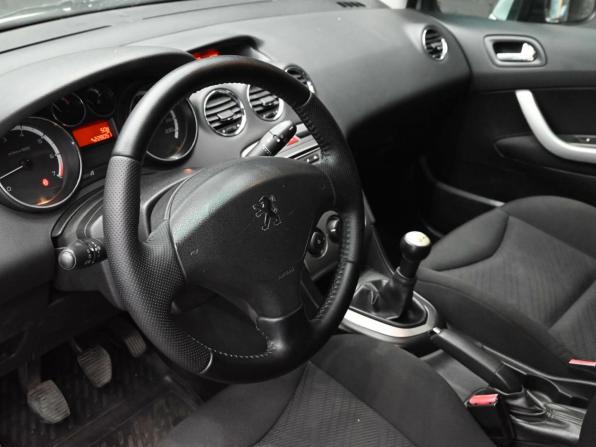 Peugeot 308 I с пробегом 2010 года, цена 365 000 рублей, 228020 км, хэтчбек, Автокод Объявления