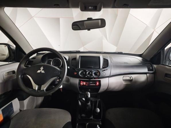 Mitsubishi L200 IV Рестайлинг с пробегом 2013 года, цена 1 345 000 рублей, 217634 км, offers.body_type.unknown, Автокод Объявления