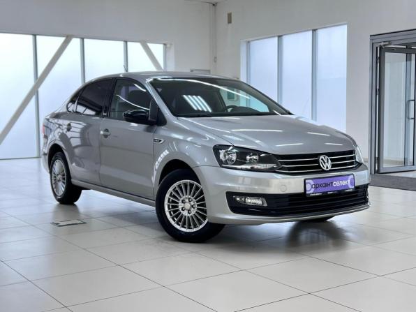 Volkswagen Polo V Рестайлинг с пробегом 2017 года, цена 1 040 000 рублей, 135000 км, седан, Автокод Объявления