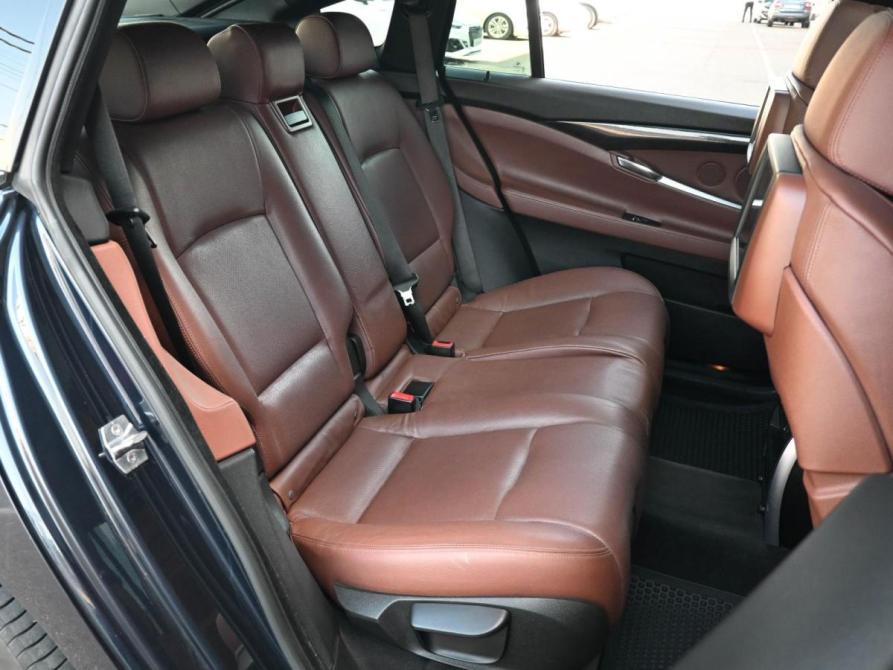 BMW 5 серии VI (F10/F11/F07) Новороссийск  - изображение 7