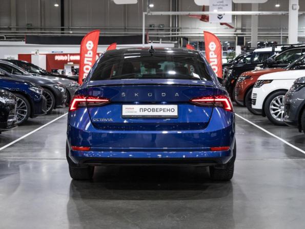 Skoda Octavia IV (A8) с пробегом 2022 года, цена 3 059 100 рублей, 79230 км, лифтбек, Автокод Объявления