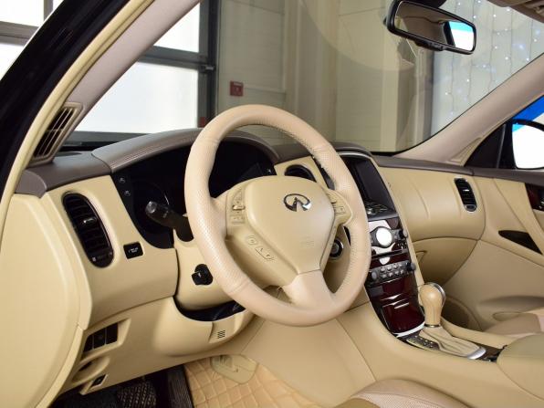 Infiniti QX50 I с пробегом 2013 года, цена 1 999 995 рублей, 128229 км, внедорожник, Автокод Объявления
