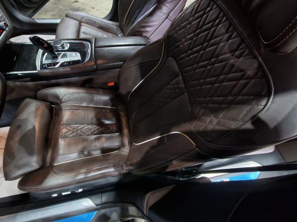 BMW 7 серии VI (G11/G12) Рестайлинг с пробегом 2019 года, цена 5 600 000 рублей, 98399 км, седан, Автокод Объявления