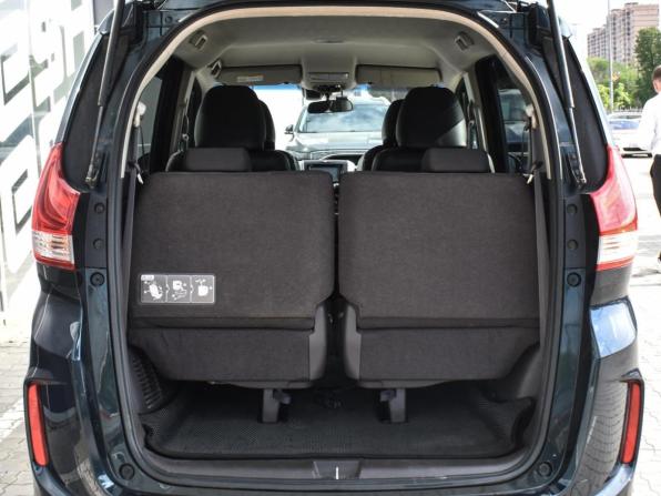 Honda Freed II с пробегом 2018 года, цена 1 770 000 рублей, 88497 км, компактвэн, Автокод Объявления