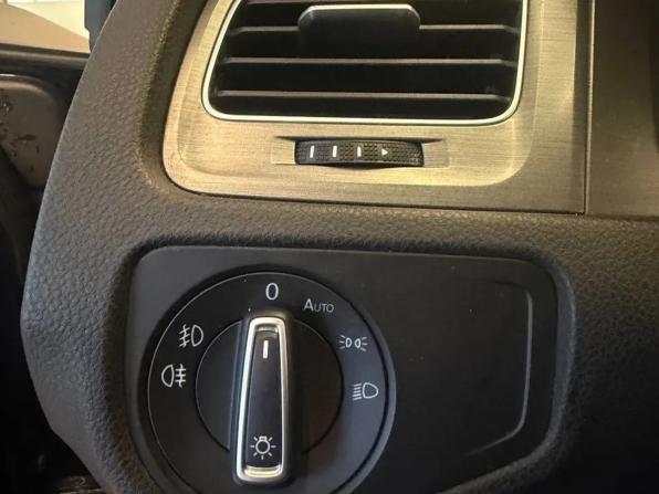 Volkswagen Golf VII с пробегом 2013 года, цена 1 025 000 рублей, 275361 км, хэтчбек, Автокод Объявления