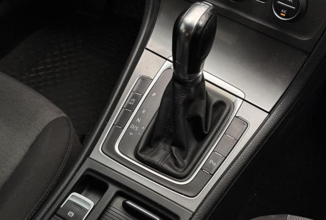 Volkswagen Golf VII с пробегом 2013 года, цена 1 220 000 рублей, 155995 км, хэтчбек, Автокод Объявления