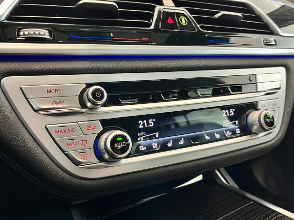 BMW 7 серии VI (G11/G12) Рестайлинг с пробегом 2020 года, цена 4 880 000 рублей, 186306 км, седан, Автокод Объявления