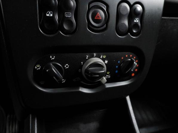 Renault Sandero I с пробегом 2011 года, цена 530 000 рублей, 124680 км, хэтчбек, Автокод Объявления