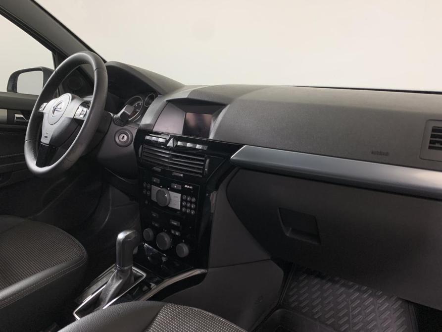 Opel Astra H Рестайлинг Москва  - изображение 13