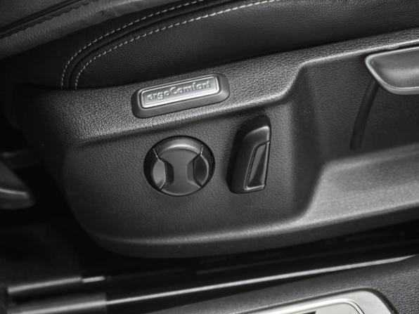 Volkswagen Passat B8 с пробегом 2016 года, цена 2 229 000 рублей, 96246 км, седан, Автокод Объявления