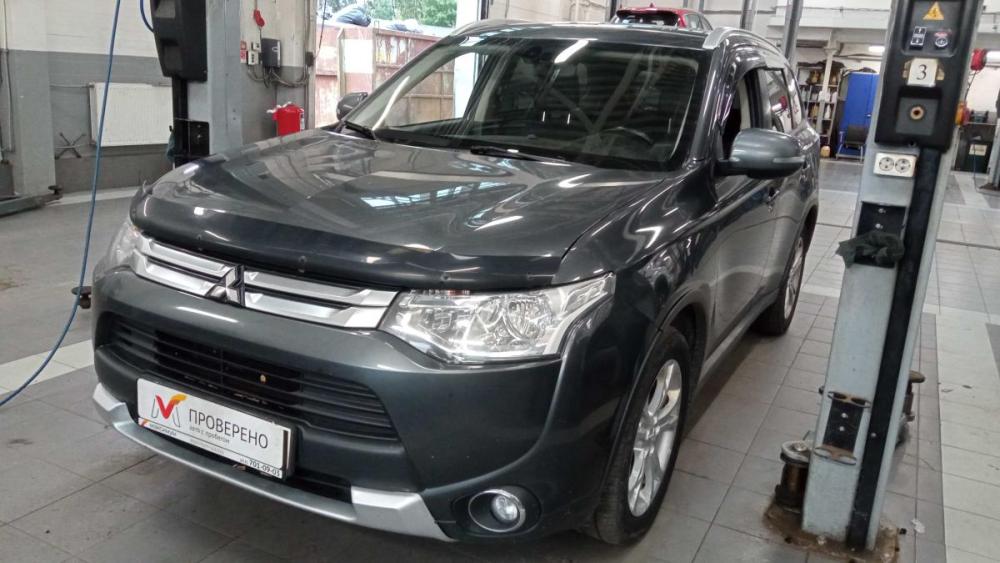 Mitsubishi Outlander III Рестайлинг Санкт-Петербург  - изображение 1