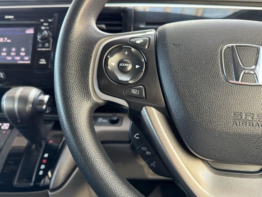 Honda Stepwgn V Рестайлинг Челябинск  - изображение 16