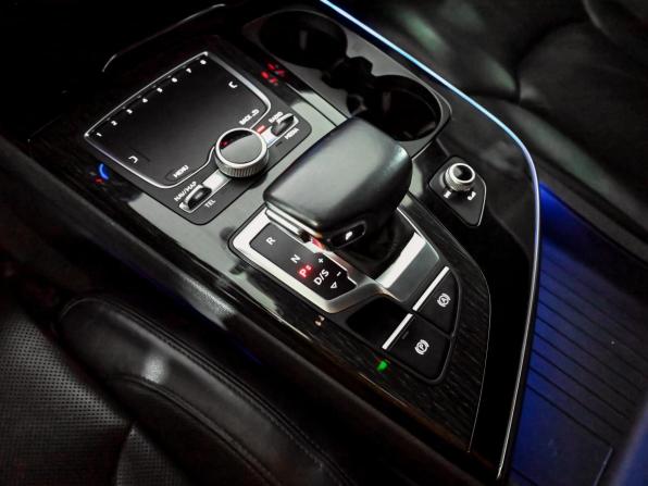 Audi Q7 II (4M) с пробегом 2019 года, цена 5 300 000 рублей, 104245 км, внедорожник, Автокод Объявления