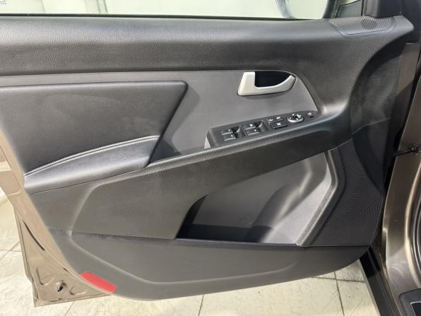 Kia Sportage III с пробегом 2013 года, цена 1 319 800 рублей, 196000 км, внедорожник, Автокод Объявления