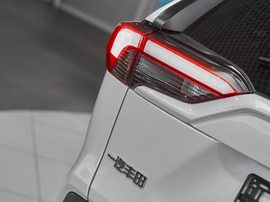 Toyota RAV4 V (XA50) Москва  - изображение 7
