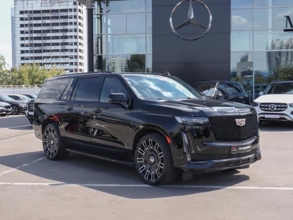 Cadillac Escalade V с пробегом 2021 года, цена 11 700 000 рублей, 27945 км, внедорожник, Автокод Объявления