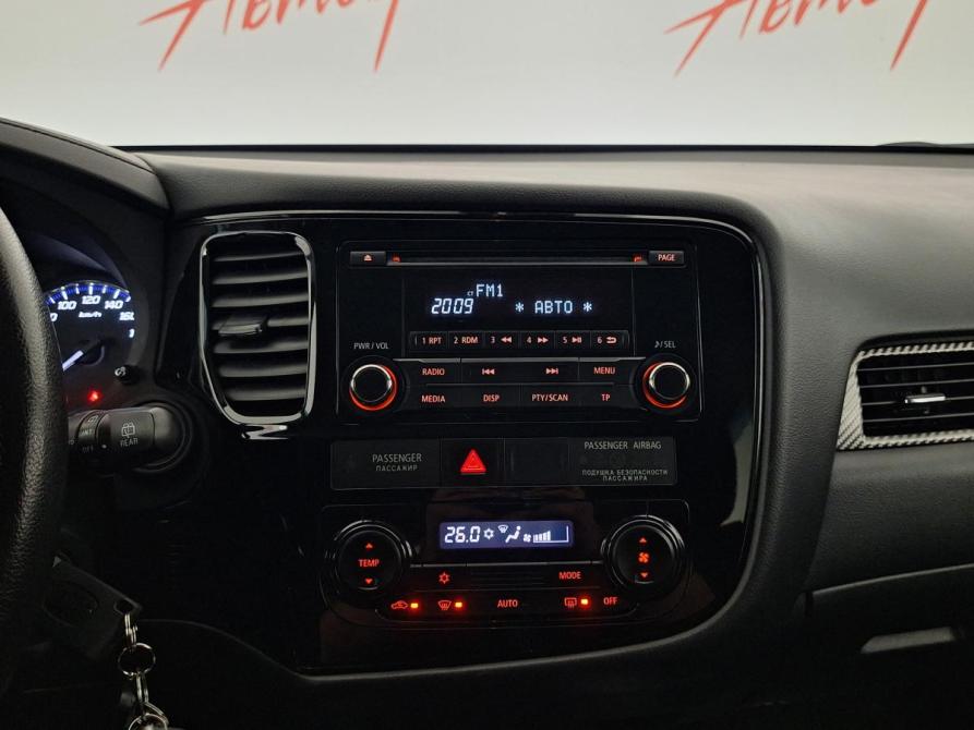 Mitsubishi Outlander III Рестайлинг 3 Псков  - изображение 14