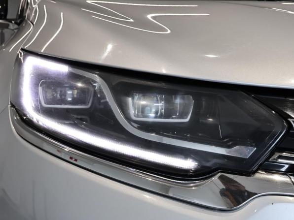 Renault Espace V с пробегом 2017 года, цена 1 475 100 рублей, 154010 км, минивэн, Автокод Объявления
