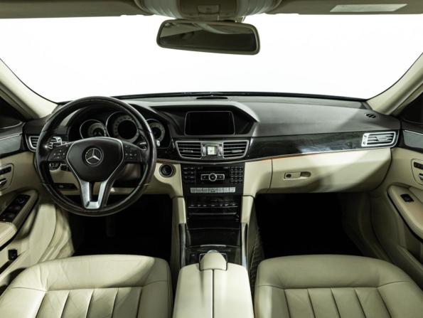 Mercedes-Benz E-Класс IV (W212 S212 C207) Рестайлинг с пробегом 2013 года, цена 2 069 700 рублей, 108299 км, седан, Автокод Объявления
