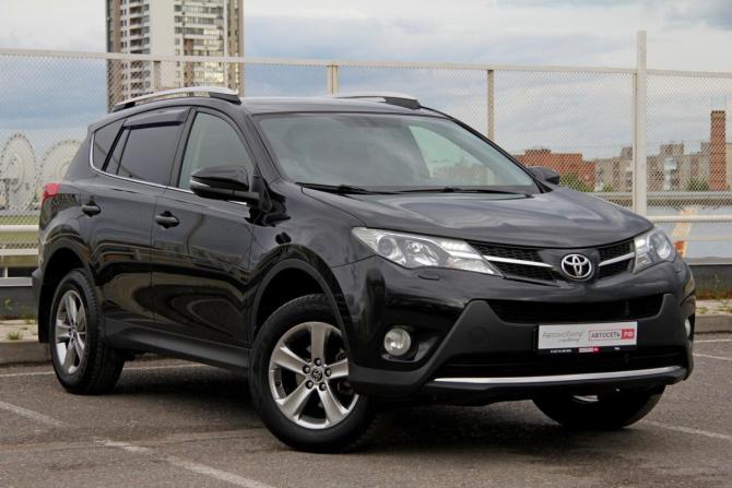 Toyota RAV4 IV (XA40) Рестайлинг с пробегом 2015 года, цена 2 514 800 рублей, 181327 км, внедорожник, Автокод Объявления