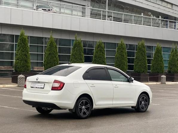 Skoda Rapid I Рестайлинг с пробегом 2018 года, цена 1 350 000 рублей, 106762 км, лифтбек, Автокод Объявления
