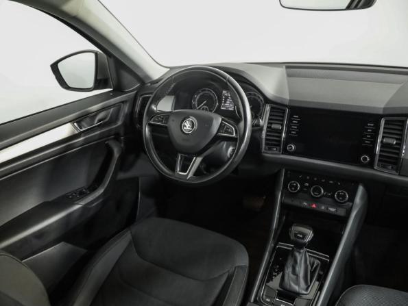 Skoda Kodiaq I с пробегом 2018 года, цена 2 099 000 рублей, 184477 км, внедорожник, Автокод Объявления