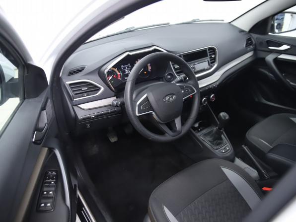 Lada (ВАЗ) Vesta I Рестайлинг (NG) с пробегом 2023 года, цена 950 000 рублей, 81851 км, седан, Автокод Объявления