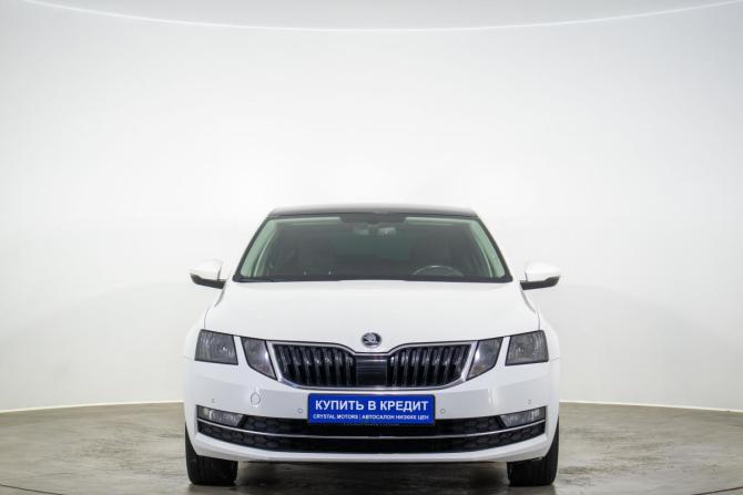 Skoda Octavia III (A7) Рестайлинг с пробегом 2017 года, цена 1 589 000 рублей, 214000 км, лифтбек, Автокод Объявления