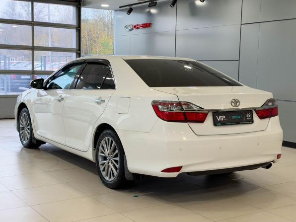 Toyota Camry VII (XV50) Рестайлинг с пробегом 2016 года, цена 1 935 000 рублей, 185713 км, седан, Автокод Объявления