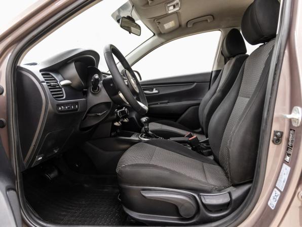 Kia Rio IV с пробегом 2018 года, цена 1 048 000 рублей, 221100 км, седан, Автокод Объявления
