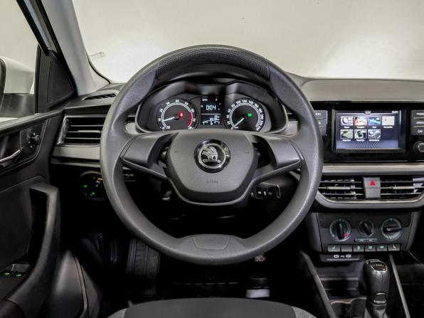 Skoda Rapid II с пробегом 2021 года, цена 1 245 000 рублей, 190196 км, лифтбек, Автокод Объявления