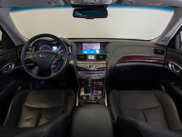 Infiniti Q70 I Рестайлинг с пробегом 2015 года, цена 2 425 000 рублей, 93317 км, седан, Автокод Объявления