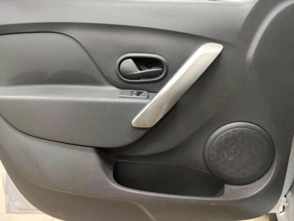 Renault Logan II с пробегом 2016 года, цена 718 241 рубль, 84184 км, седан, Автокод Объявления