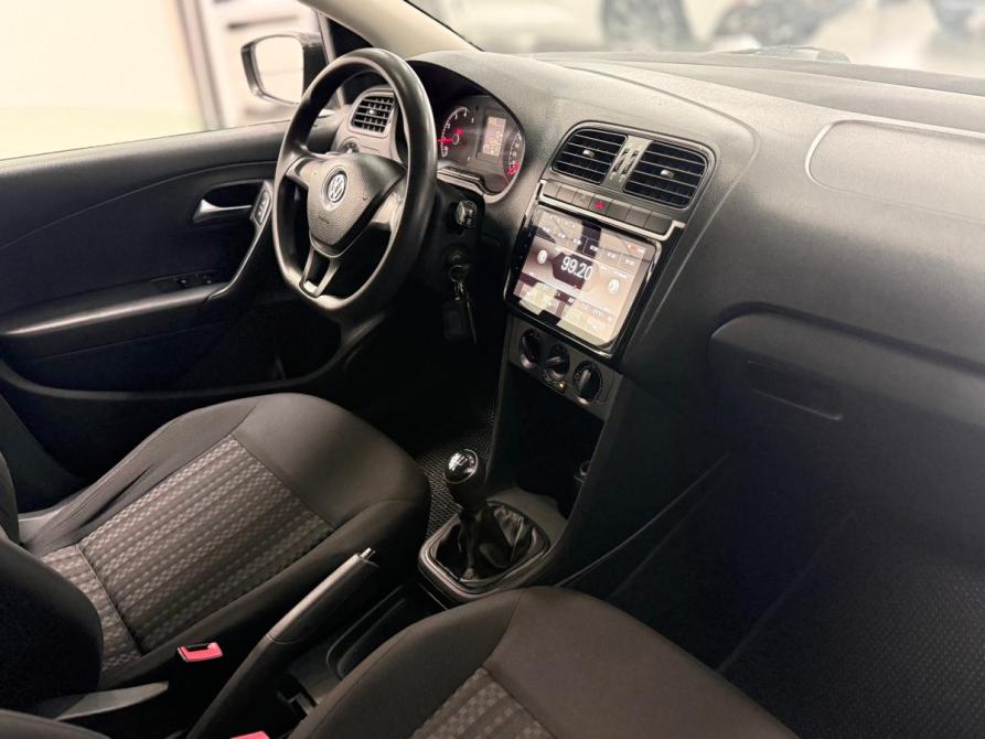 Volkswagen Polo V Рестайлинг Казань  - изображение 11