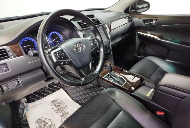 Toyota Camry VII (XV50) Рестайлинг с пробегом 2017 года, цена 2 720 000 рублей, 95862 км, седан, Автокод Объявления