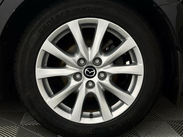 Mazda 6 III (GJ) Рестайлинг с пробегом 2016 года, цена 1 399 000 рублей, 241580 км, седан, Автокод Объявления
